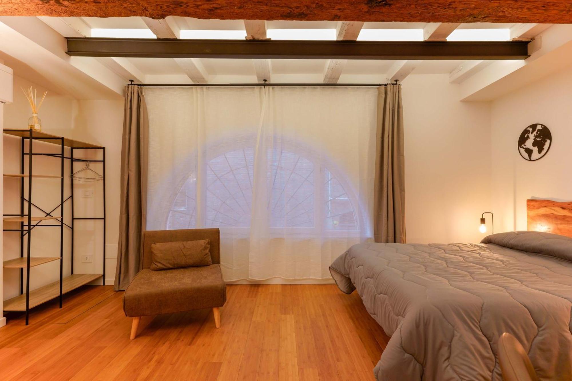 Sette Chiese Apartments Bologna Bagian luar foto