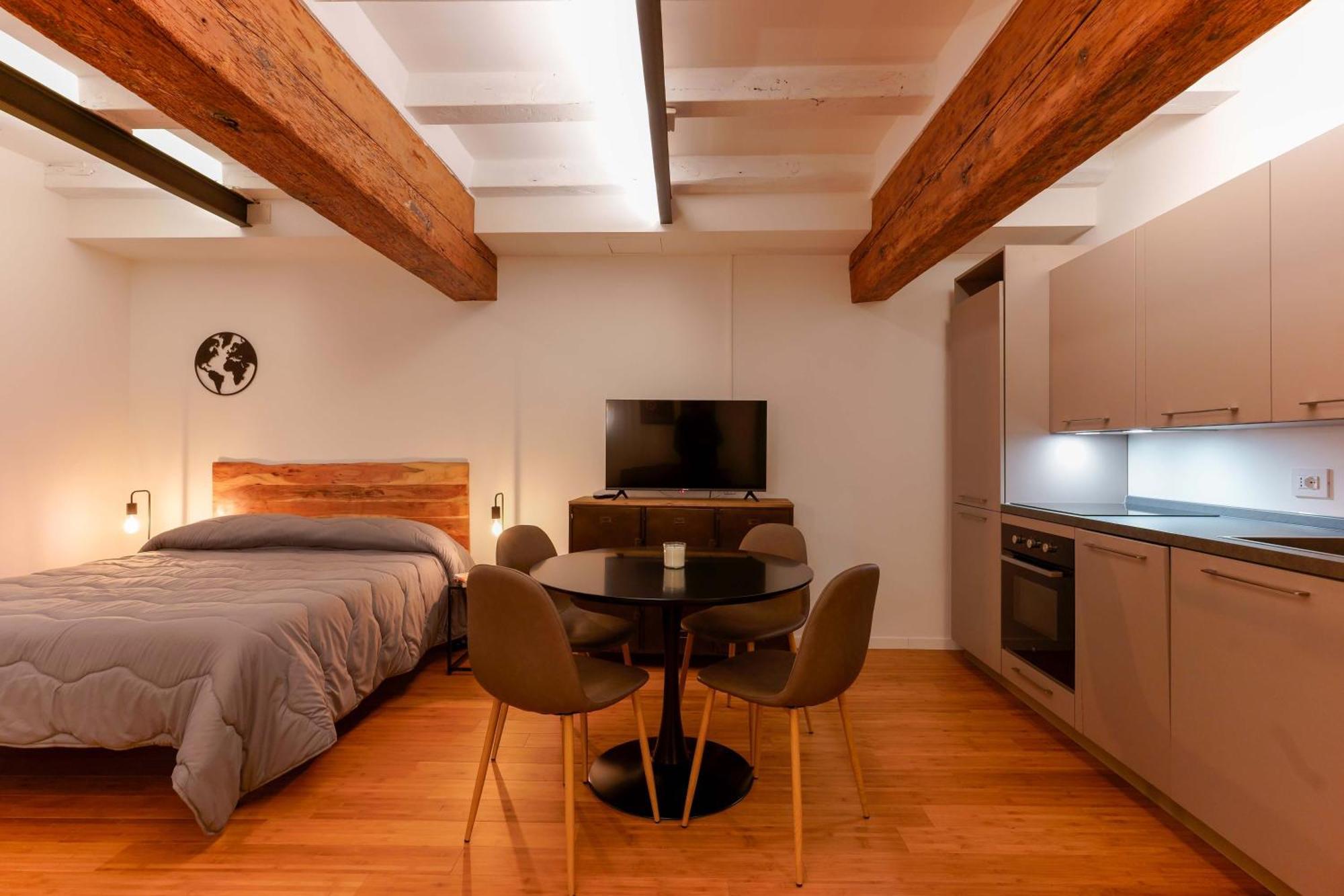 Sette Chiese Apartments Bologna Bagian luar foto