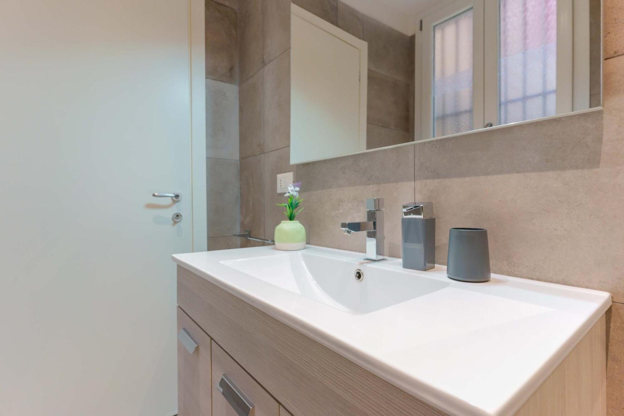 Sette Chiese Apartments Bologna Bagian luar foto