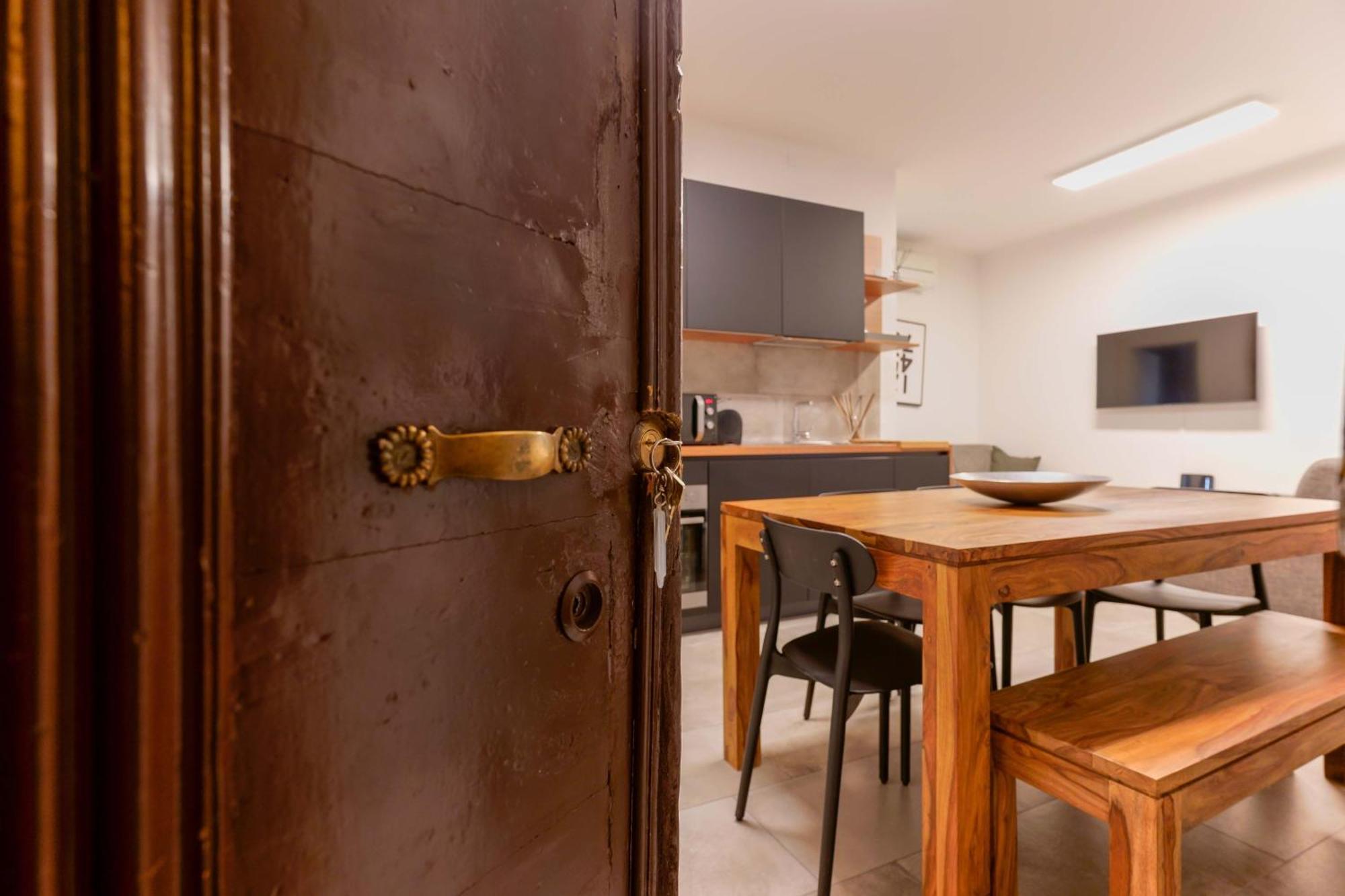 Sette Chiese Apartments Bologna Bagian luar foto